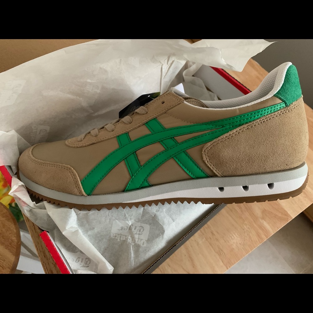 Onisaka tigers size 12